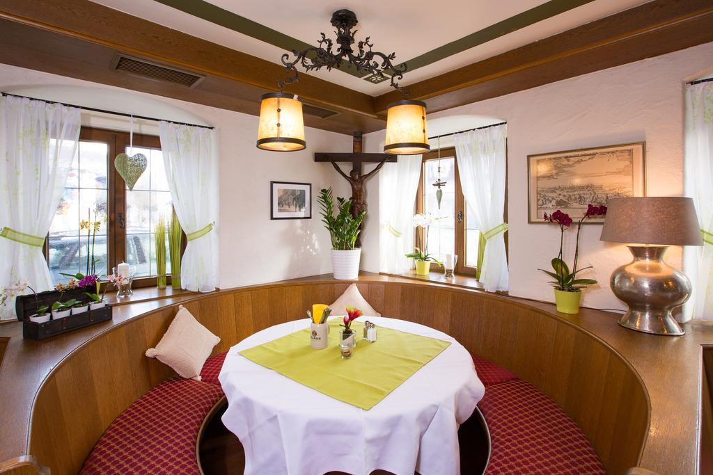 Gasthof Zum Lamm Hotel Garmisch-Partenkirchen Ngoại thất bức ảnh
