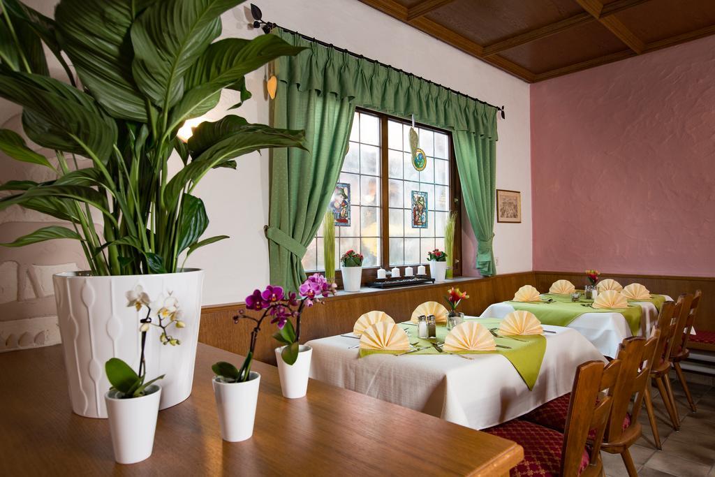 Gasthof Zum Lamm Hotel Garmisch-Partenkirchen Ngoại thất bức ảnh