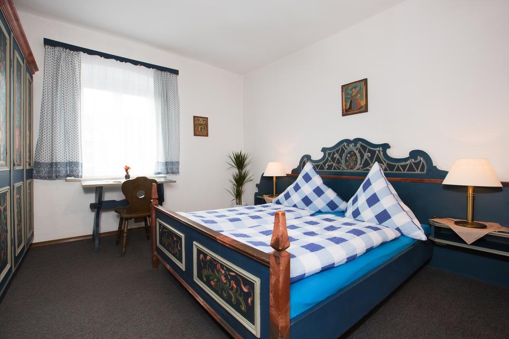 Gasthof Zum Lamm Hotel Garmisch-Partenkirchen Ngoại thất bức ảnh